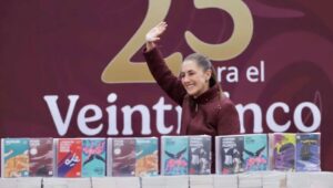 Claudia Sheinbaum inicia entrega gratuita de libros a jóvenes en México y otros países: “Es hermoso regalar”
