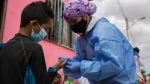 Medical Impact México busca atender adicciones, malaria y diabetes en Sierra Leona