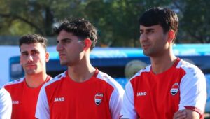 Afición mexicana sorprende y ‘adopta’ a Irak en Monterrey de cara al repechaje mundialista