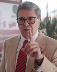 Ricardo Monreal llama a más diputados a donar tras baja participación en colecta para Venezuela