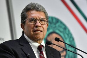 Ricardo Monreal prevé agenda legislativa nutrida y jornadas extenuantes desde septiembre